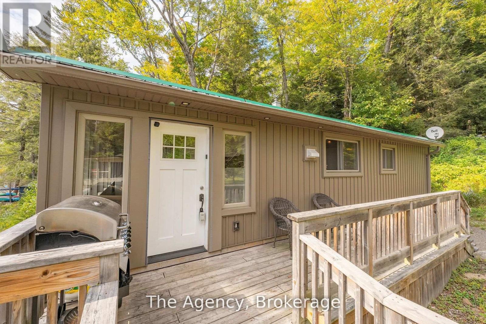 1032 Lakeshore Drive S, Bracebridge, Ontario  P1L 1X3 - Photo 33 - X12952164