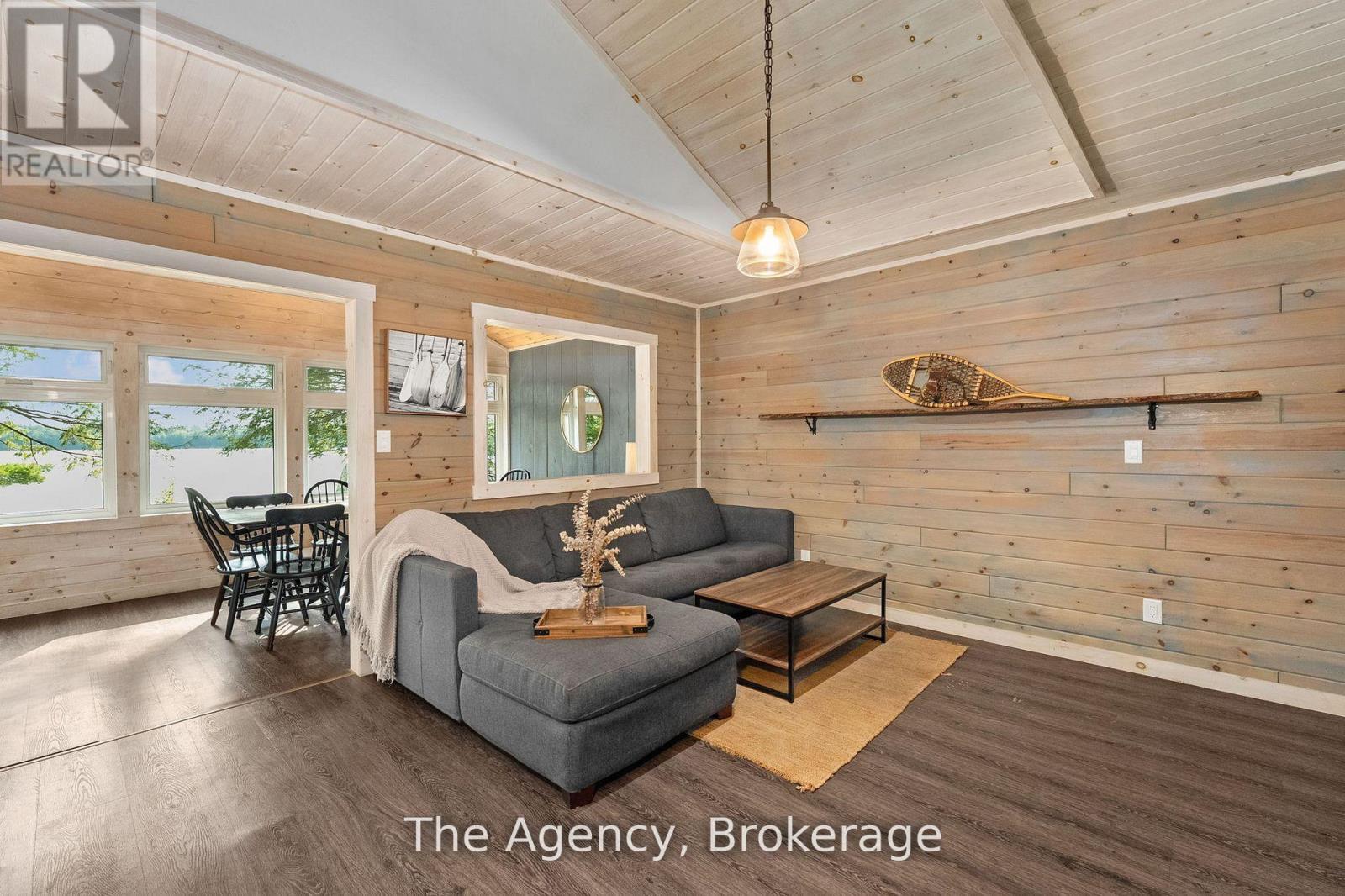 1032 Lakeshore Drive S, Bracebridge, Ontario  P1L 1X3 - Photo 6 - X12952164