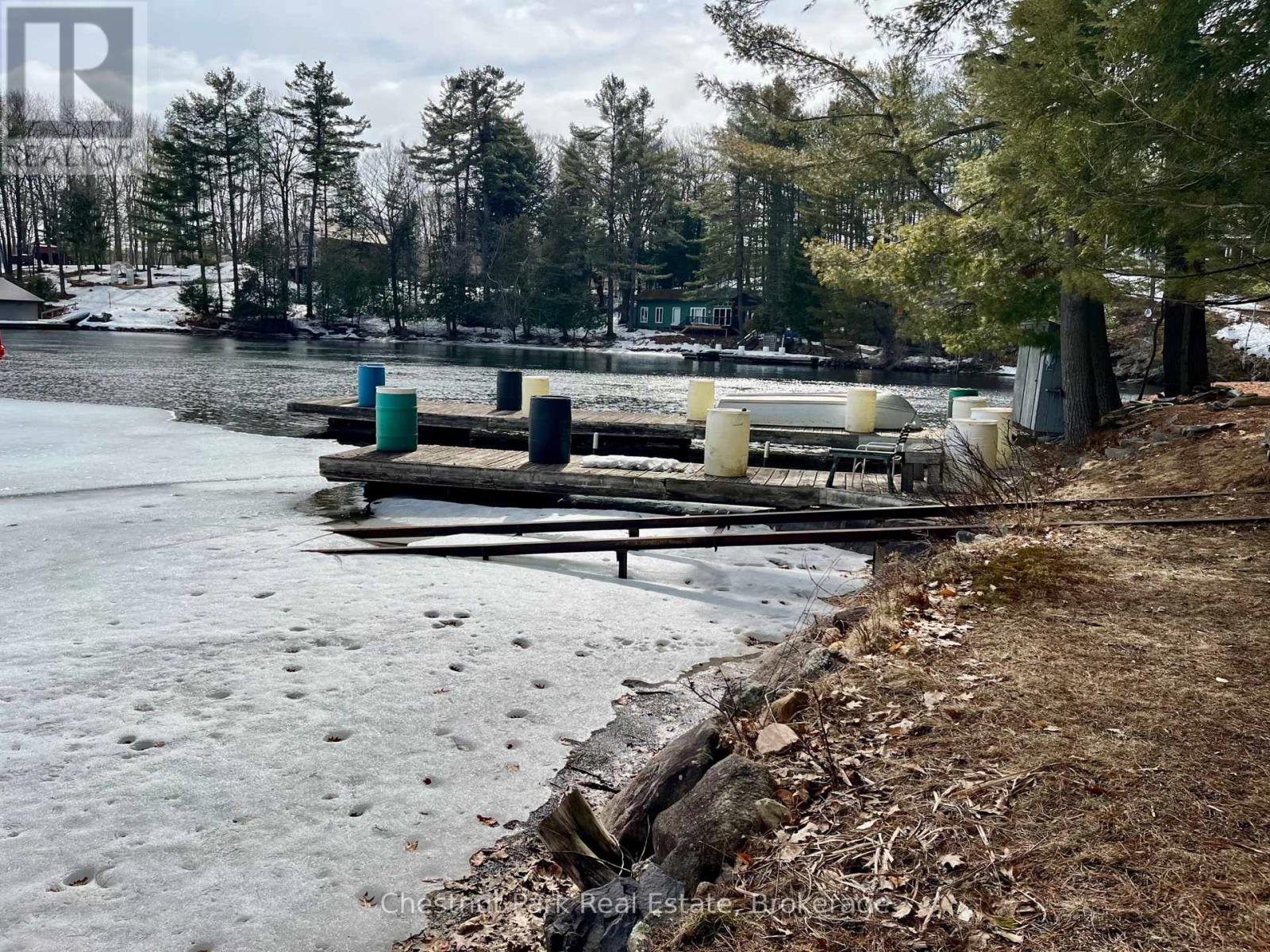 34 Harris Street, Muskoka Lakes, Ontario  P0B 1J0 - Photo 12 - X12955158