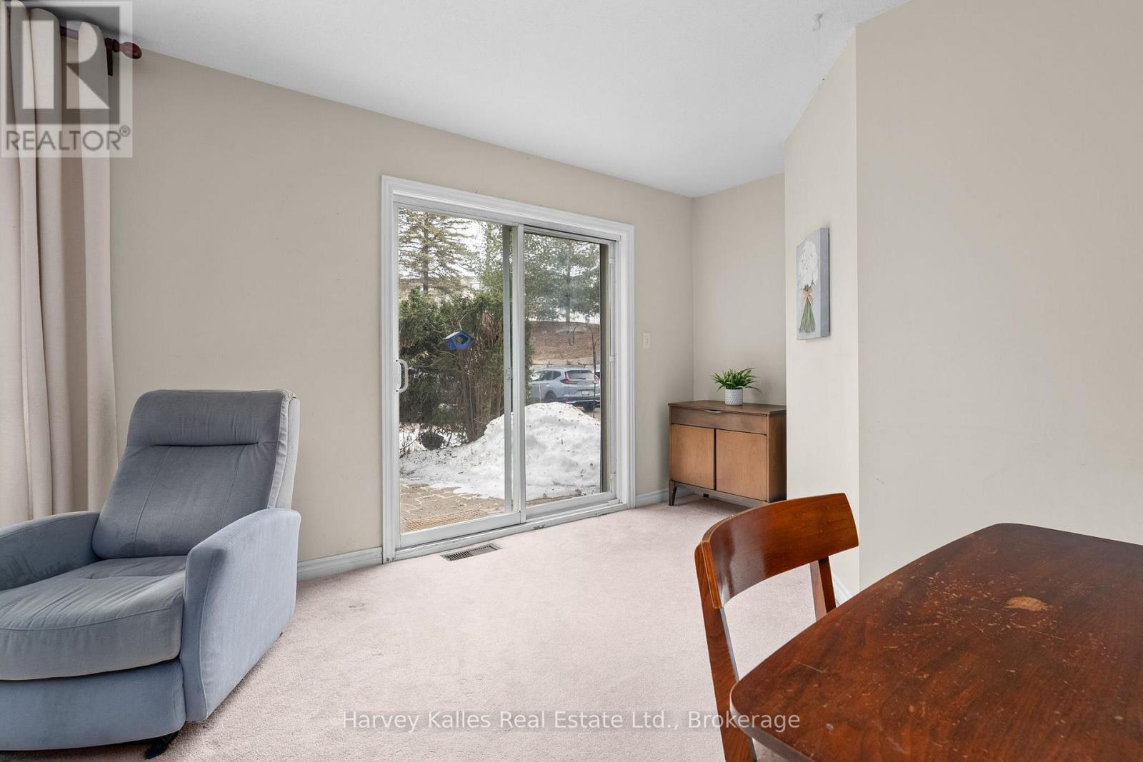 107 - 31 Dairy Lane, Huntsville, Ontario  P1H 2L7 - Photo 11 - X12955268