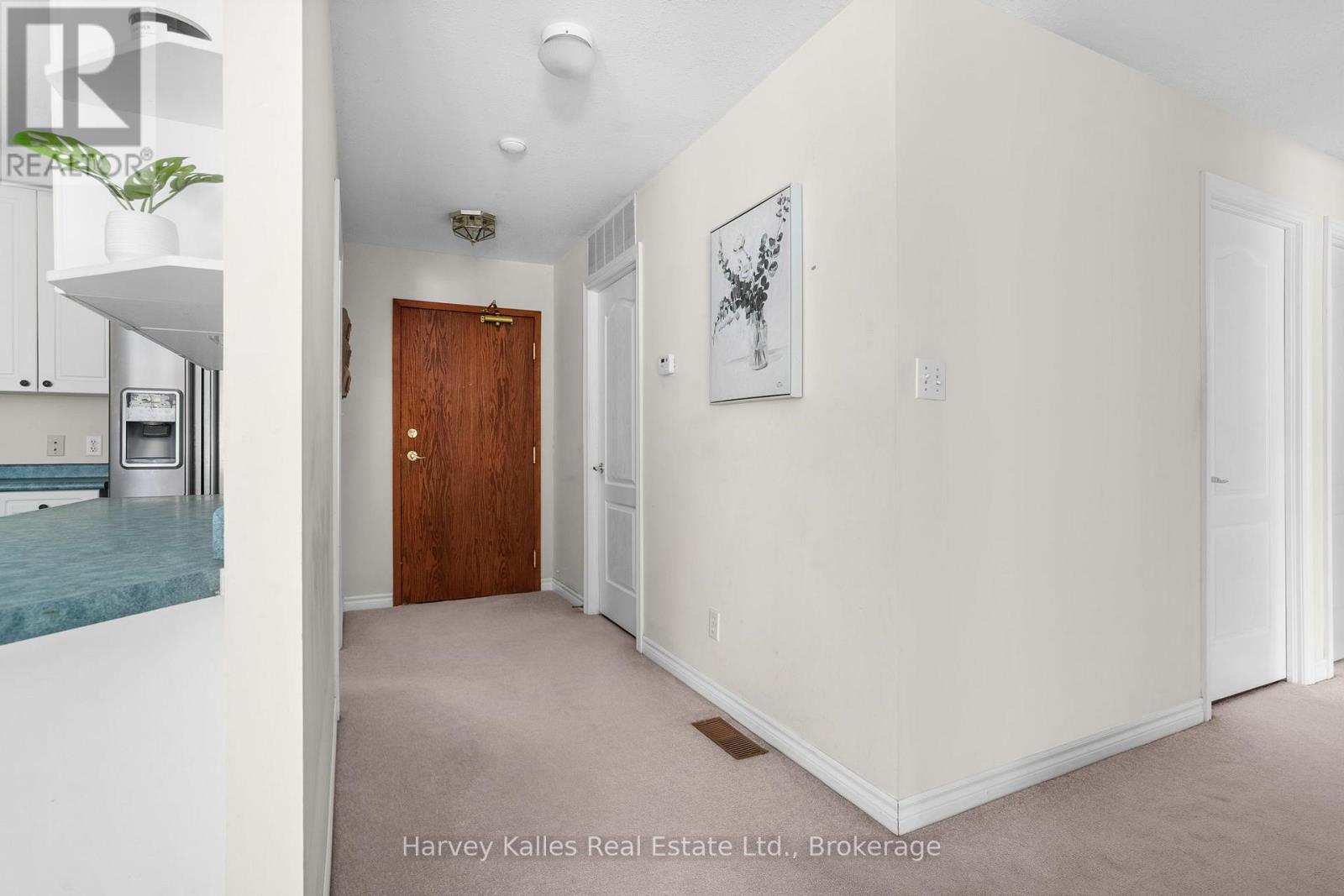 107 - 31 Dairy Lane, Huntsville, Ontario  P1H 2L7 - Photo 7 - X12955268