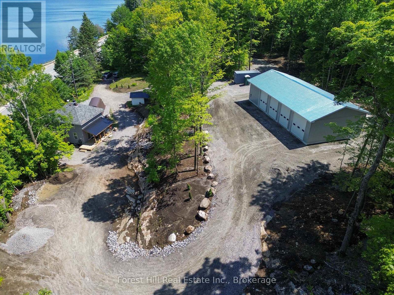4061 Muskoka Rd 169 Road, Muskoka Lakes, Ontario  P0B 1J0 - Photo 1 - X12956348