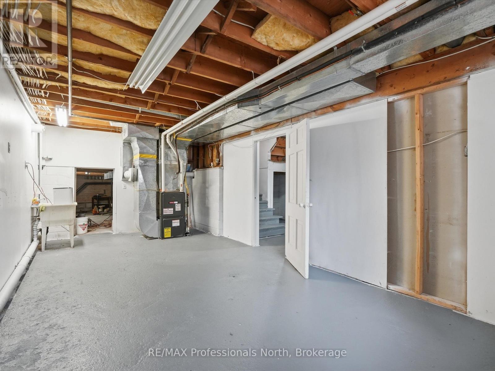 1 Glendale Road, Bracebridge, Ontario  P1L 1B3 - Photo 33 - X12956360