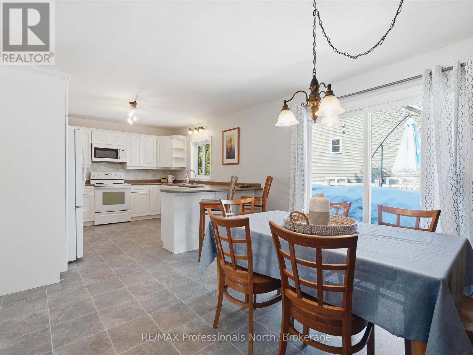 1 Glendale Road, Bracebridge, Ontario  P1L 1B3 - Photo 34 - X12956360