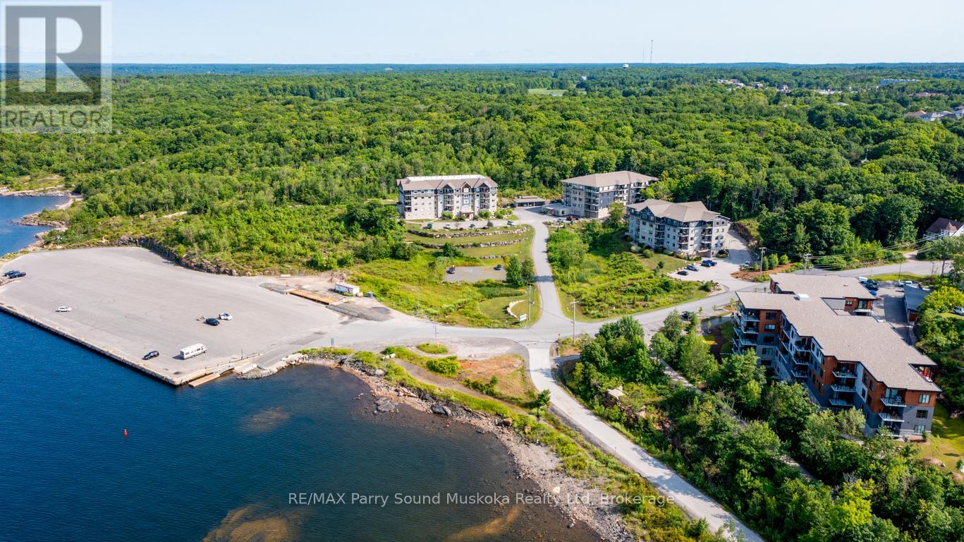 101 - 11a Salt Dock Road, Parry Sound, Ontario  P2A 3B6 - Photo 4 - X12956814