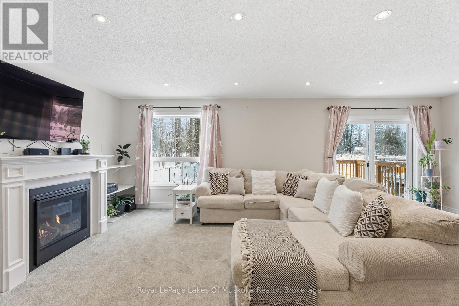 15 Quinn Forest Drive, Bracebridge, Ontario  P1L 0C8 - Photo 18 - X12959840