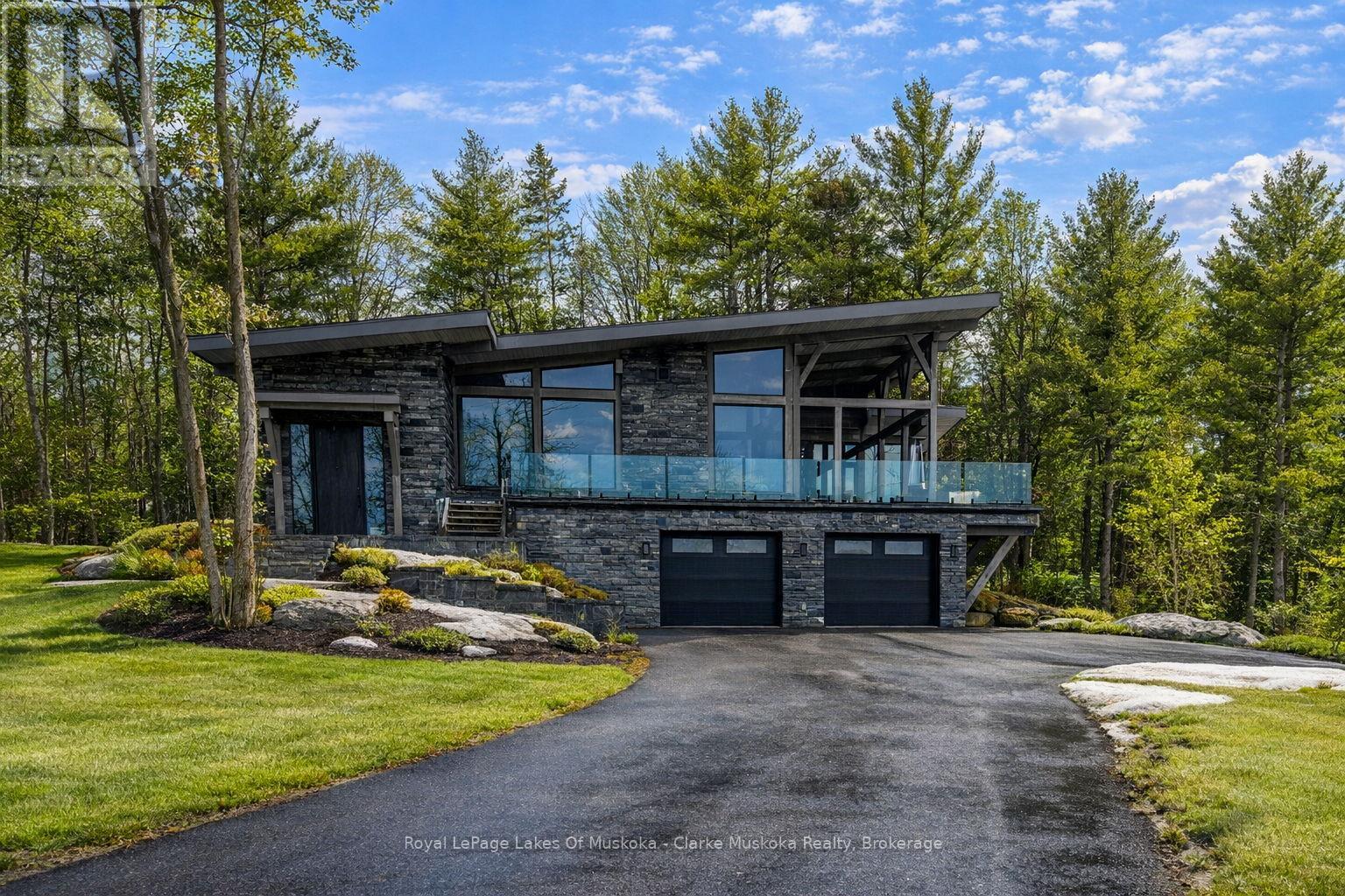 1210 Falkenburg Road, Bracebridge, Ontario  P1L 1X4 - Photo 1 - X12960712