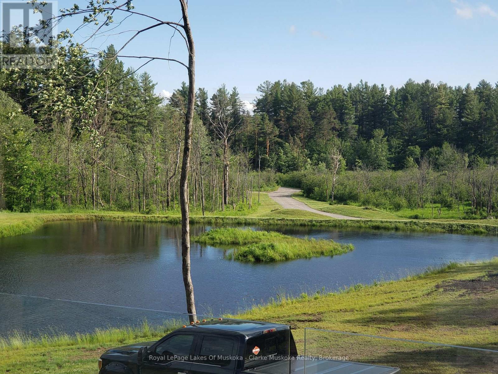 1210 Falkenburg Road, Bracebridge, Ontario  P1L 1X4 - Photo 26 - X12960712