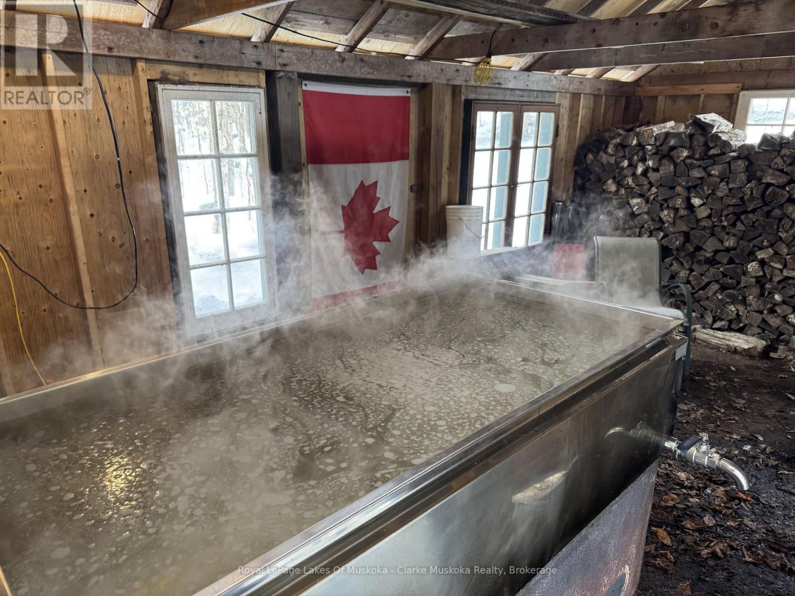 1210 Falkenburg Road, Bracebridge, Ontario  P1L 1X4 - Photo 32 - X12960712