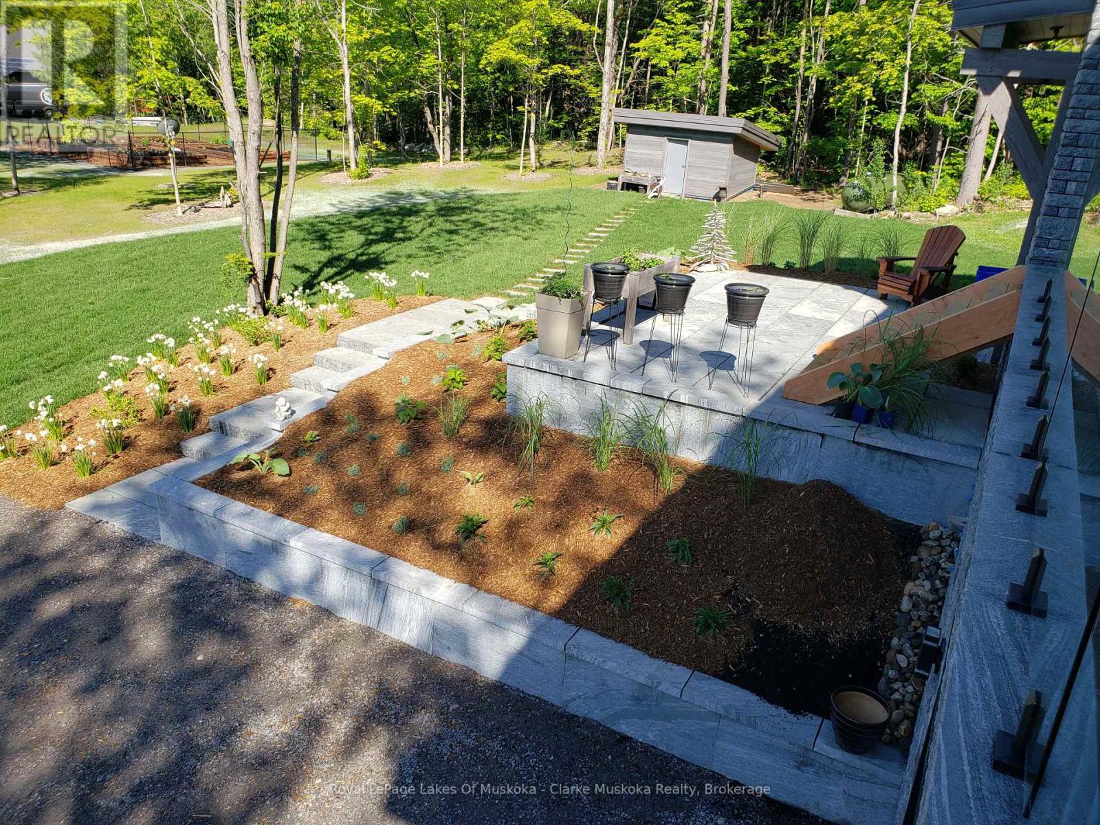 1210 Falkenburg Road, Bracebridge, Ontario  P1L 1X4 - Photo 4 - X12960712