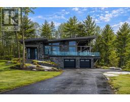 1210 FALKENBURG ROAD, Bracebridge, Ontario