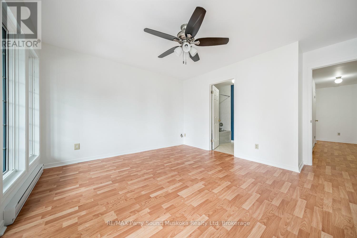 18 Georgian Bay Avenue, Parry Sound, Ontario  P2A 3B2 - Photo 23 - X12961202