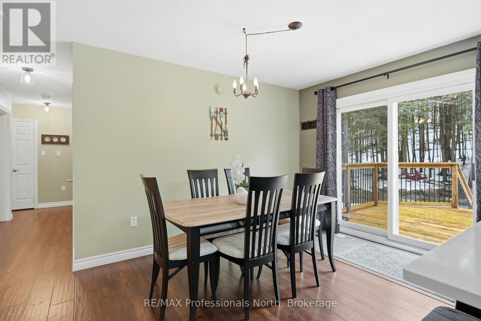 99 Vernon Lane, Huntsville, Ontario  P1H 2J2 - Photo 12 - X12964314