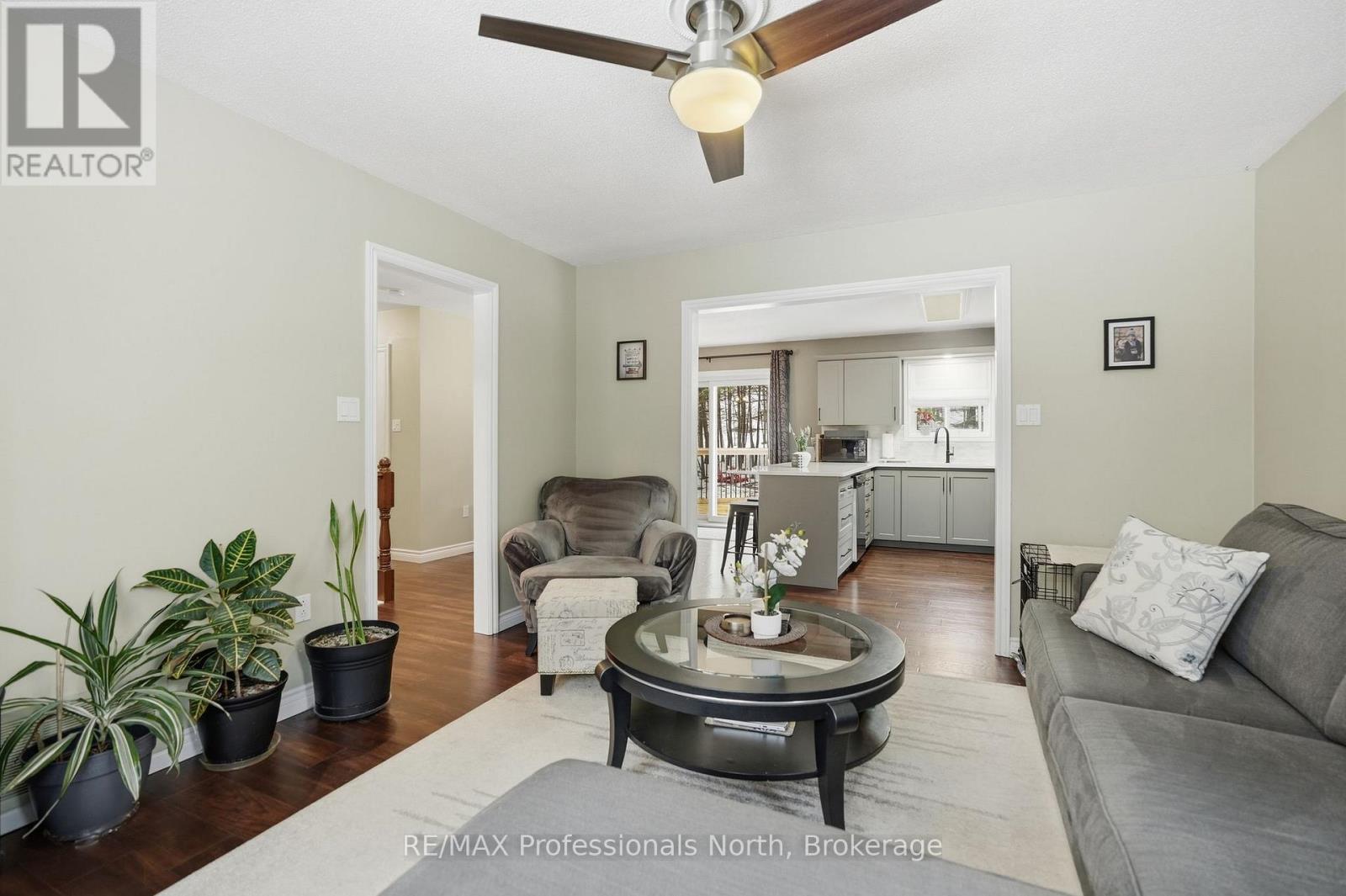 99 Vernon Lane, Huntsville, Ontario  P1H 2J2 - Photo 14 - X12964314