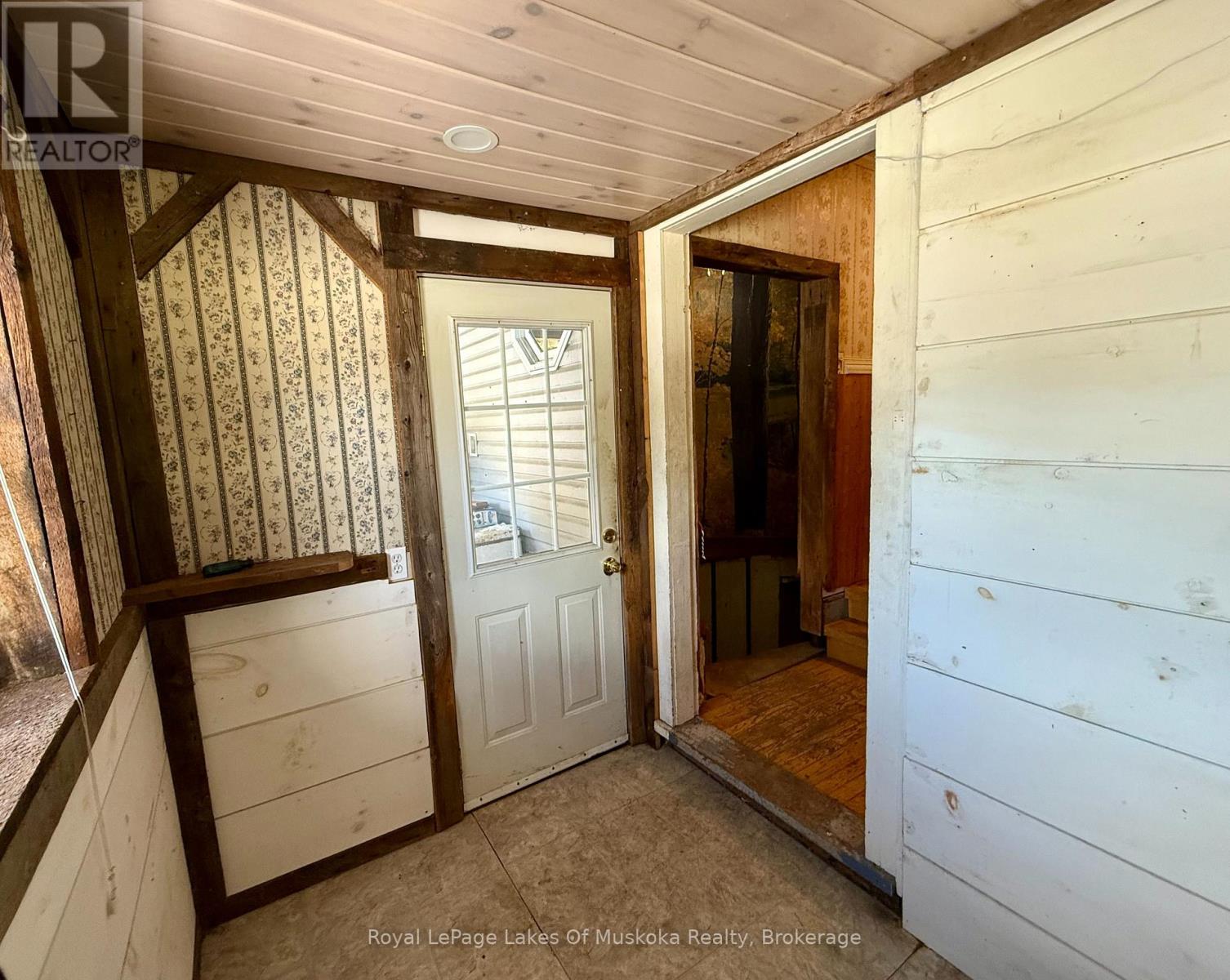 1071 Naismith Road, Bracebridge, Ontario  P1L 1X4 - Photo 2 - X12964936