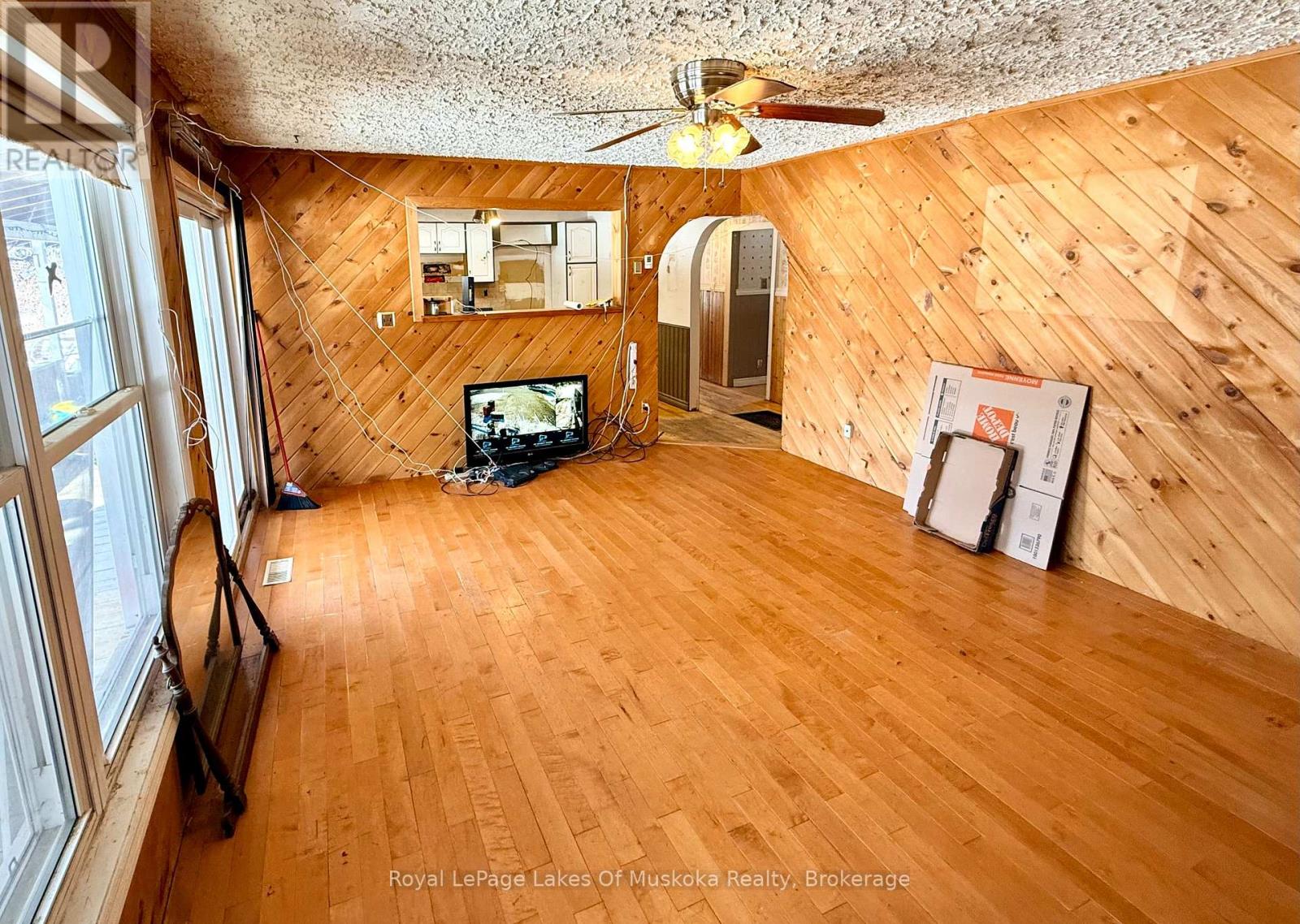 1071 Naismith Road, Bracebridge, Ontario  P1L 1X4 - Photo 7 - X12964936