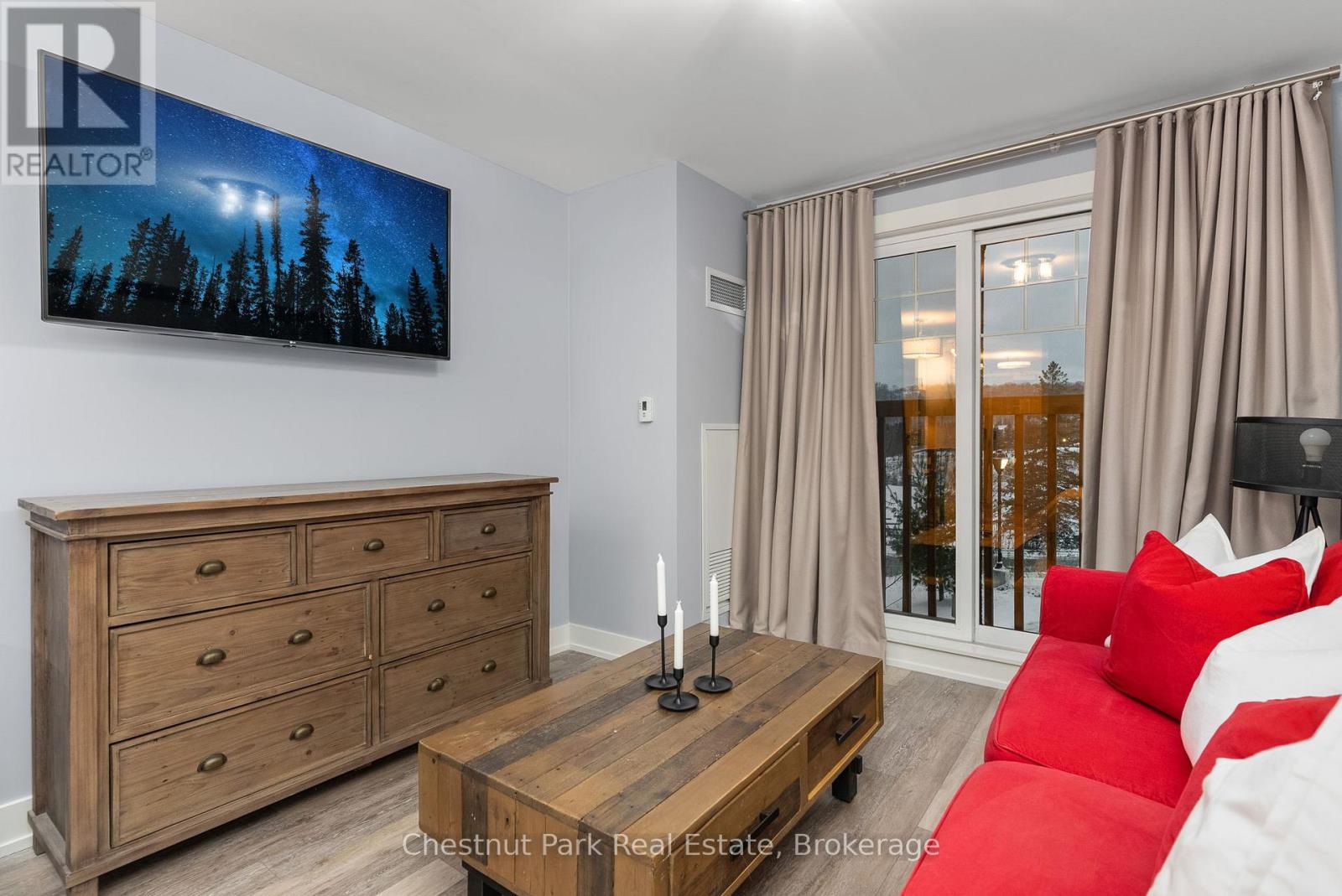 206 - 25 Pen Lake Point Road, Huntsville, Ontario  P1H 1A9 - Photo 17 - X12965954