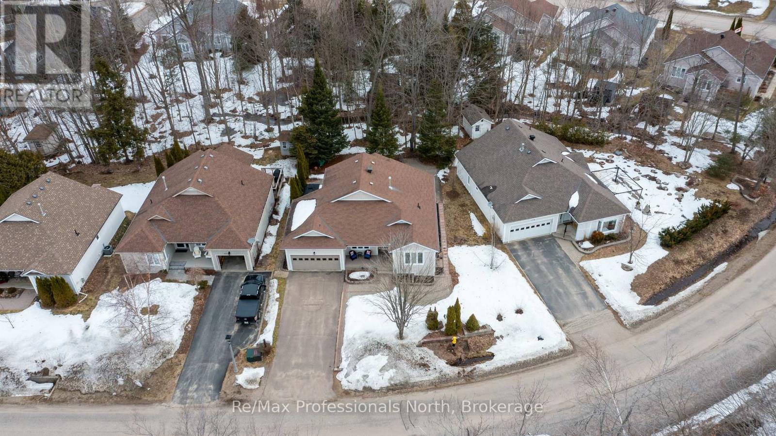 102 Pineridge Gate, Gravenhurst, Ontario  P1P 1Z2 - Photo 33 - X12965958