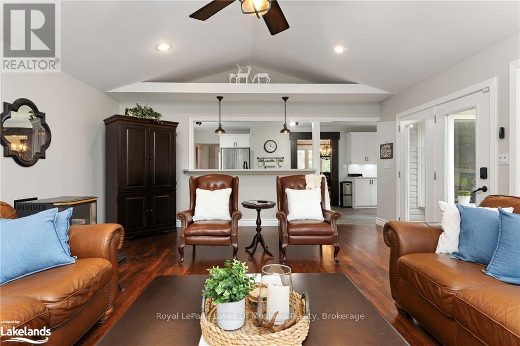 1105 Rosseau Lake Road 1, Muskoka Lakes, Ontario  P0B 1M0 - Photo 10 - X12969294