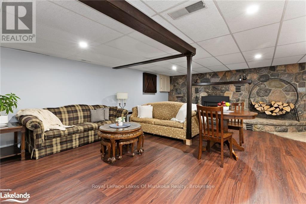 1105 Rosseau Lake Road 1, Muskoka Lakes, Ontario  P0B 1M0 - Photo 21 - X12969294