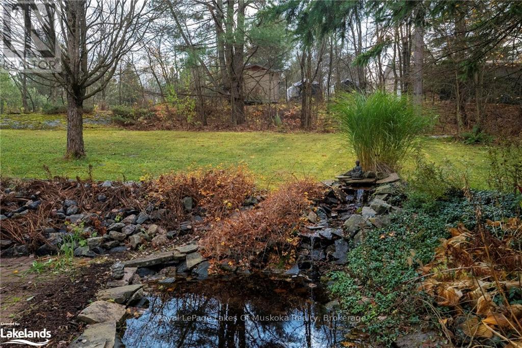 1105 Rosseau Lake Road 1, Muskoka Lakes, Ontario  P0B 1M0 - Photo 27 - X12969294