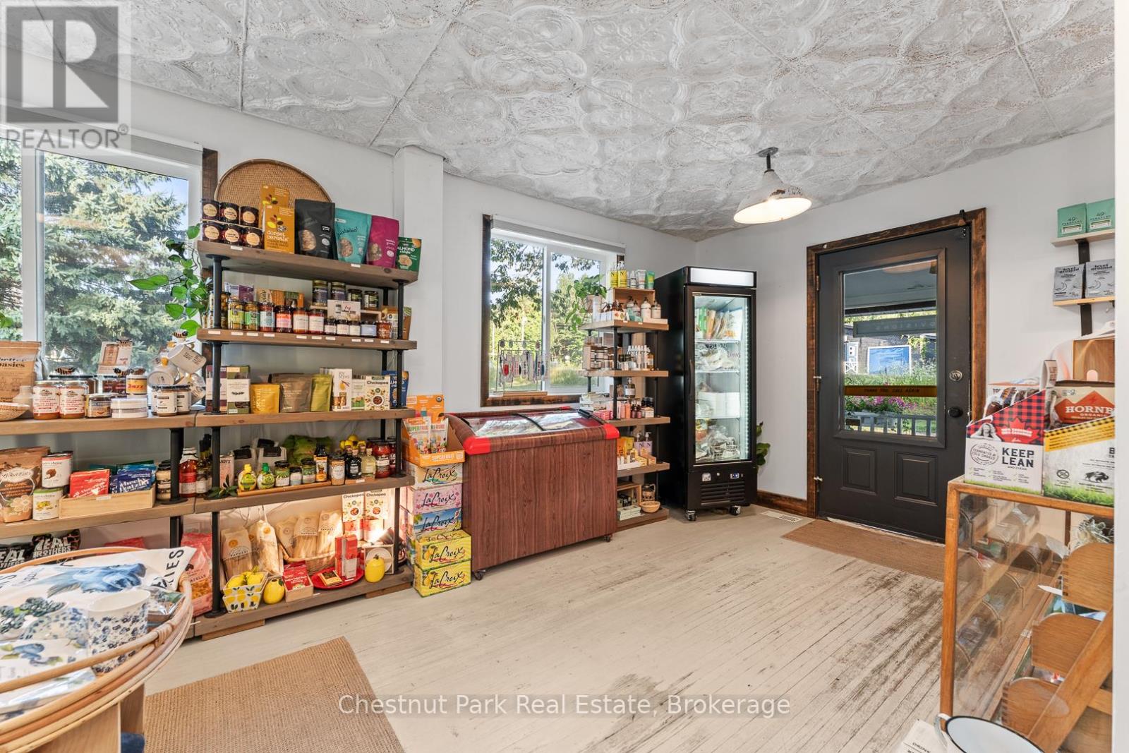 2642 Muskoka 169 Road, Muskoka Lakes, Ontario  P0C 1M0 - Photo 13 - X12970006