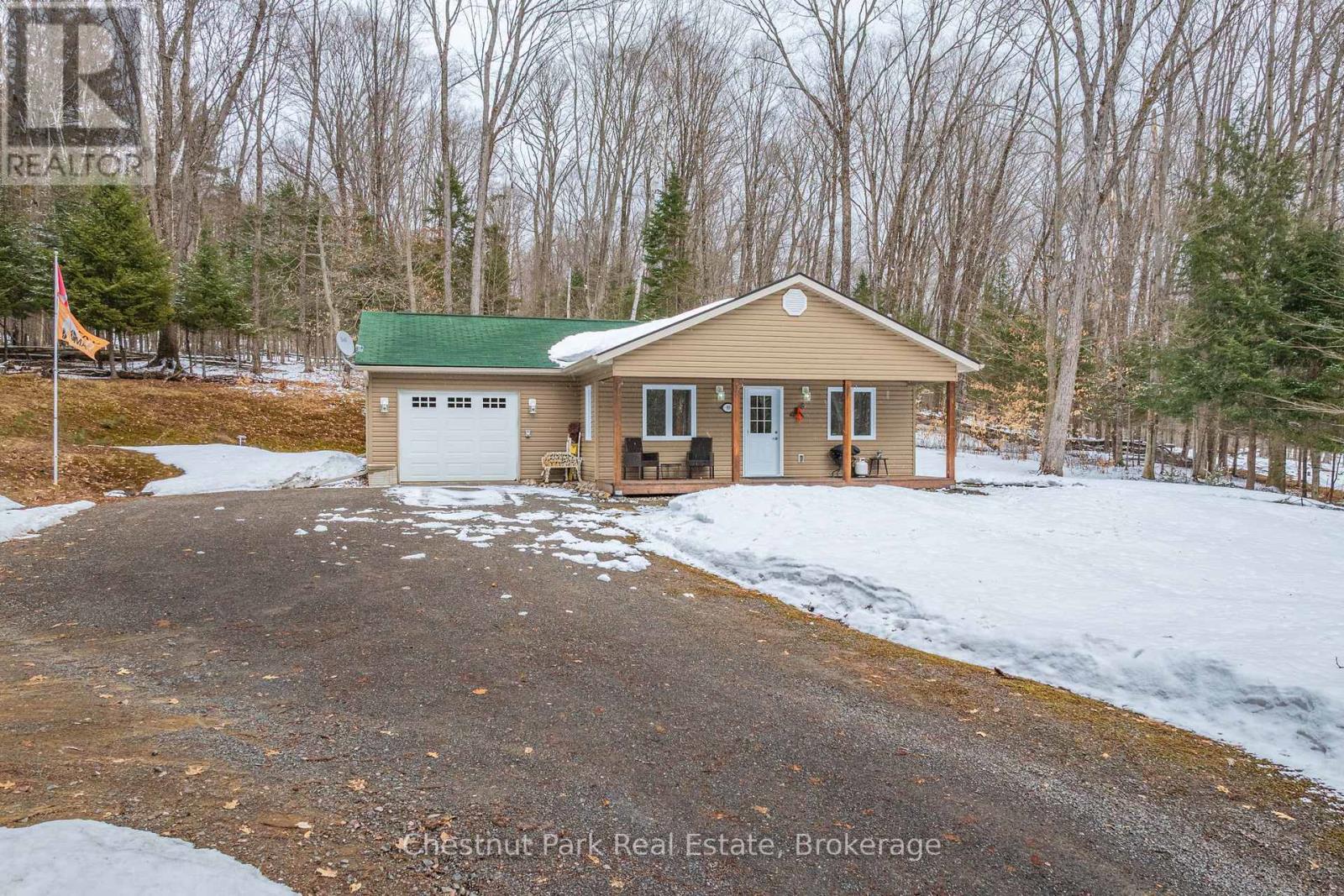 85 Line Hill Road, Huntsville, Ontario  P1H 2N5 - Photo 1 - X12971046