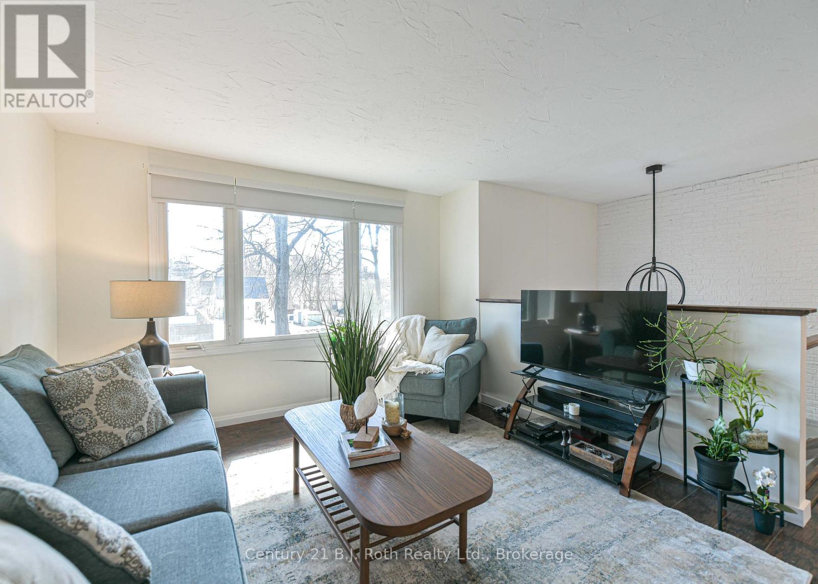 620 Pinedale Road, Gravenhurst, Ontario  P1P 1L5 - Photo 11 - X12971920