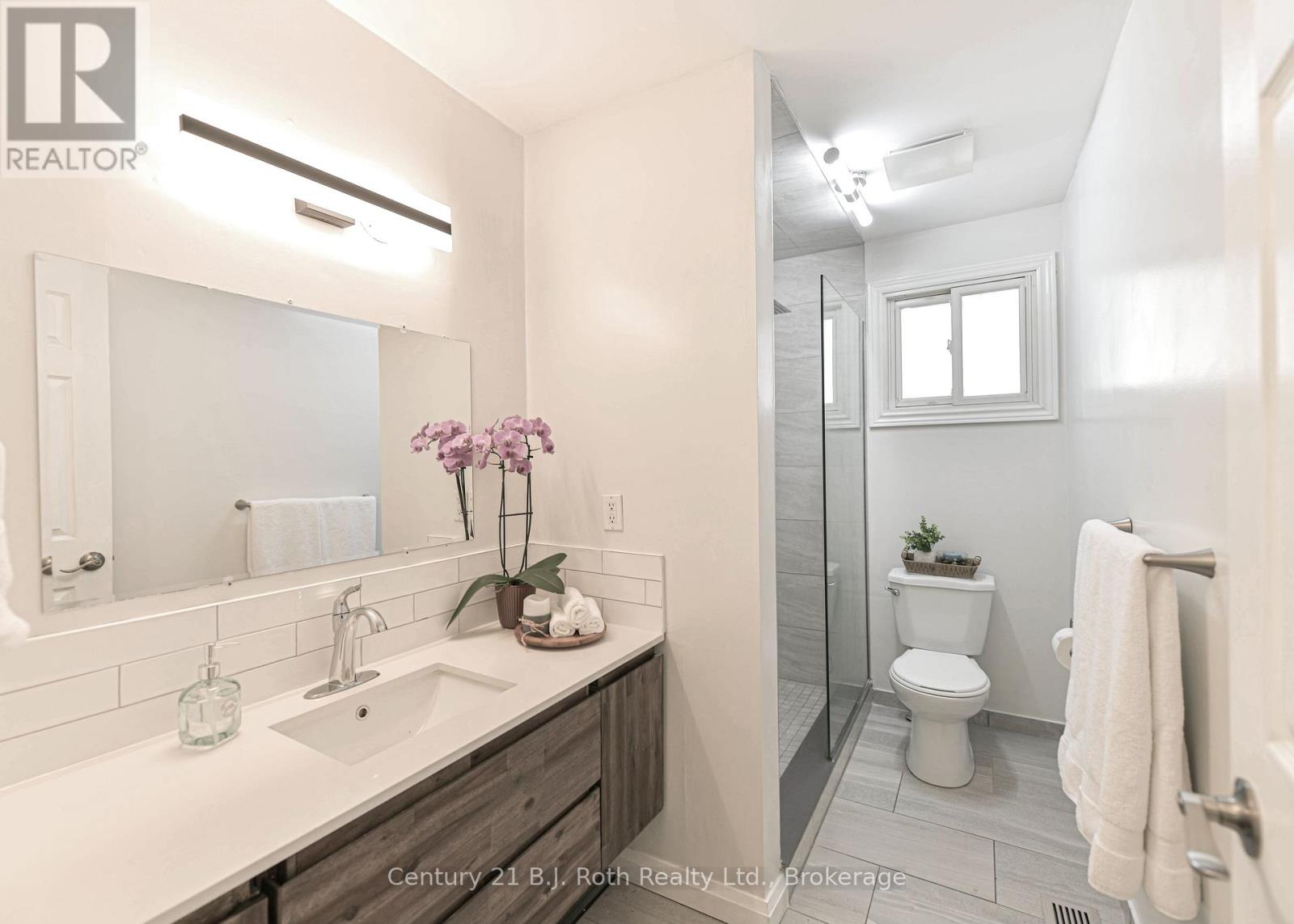 620 Pinedale Road, Gravenhurst, Ontario  P1P 1L5 - Photo 14 - X12971920