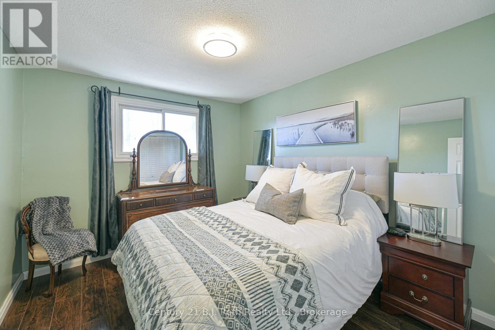 620 Pinedale Road, Gravenhurst, Ontario  P1P 1L5 - Photo 16 - X12971920