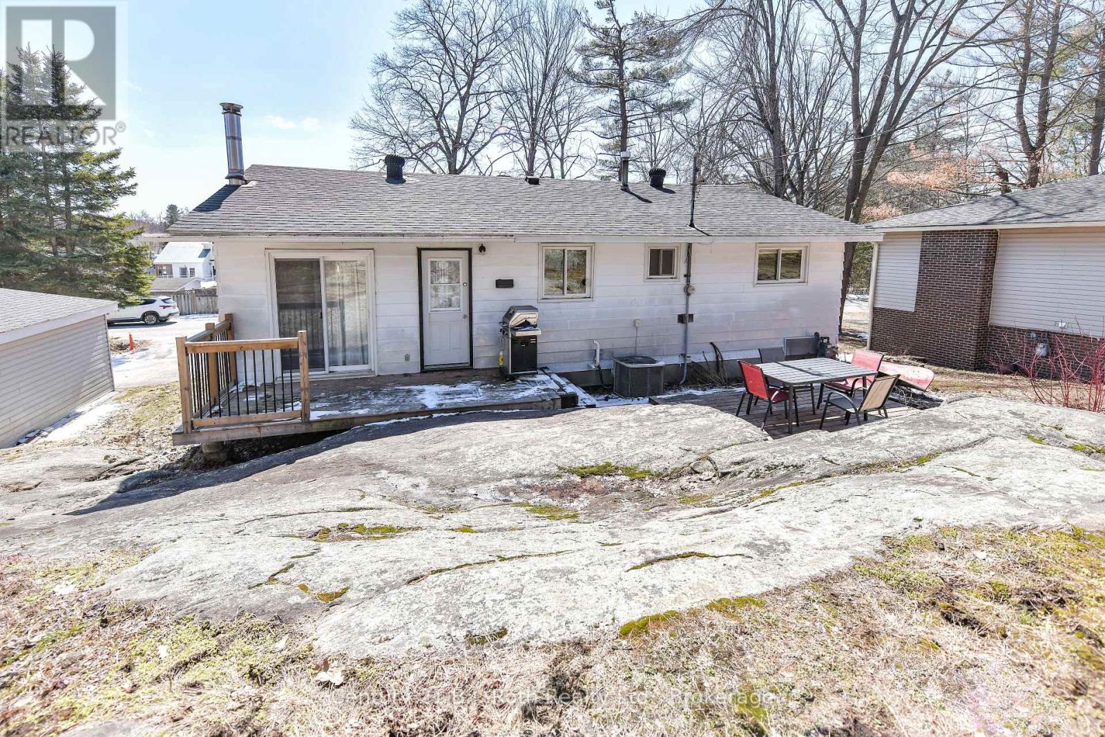 620 Pinedale Road, Gravenhurst, Ontario  P1P 1L5 - Photo 29 - X12971920