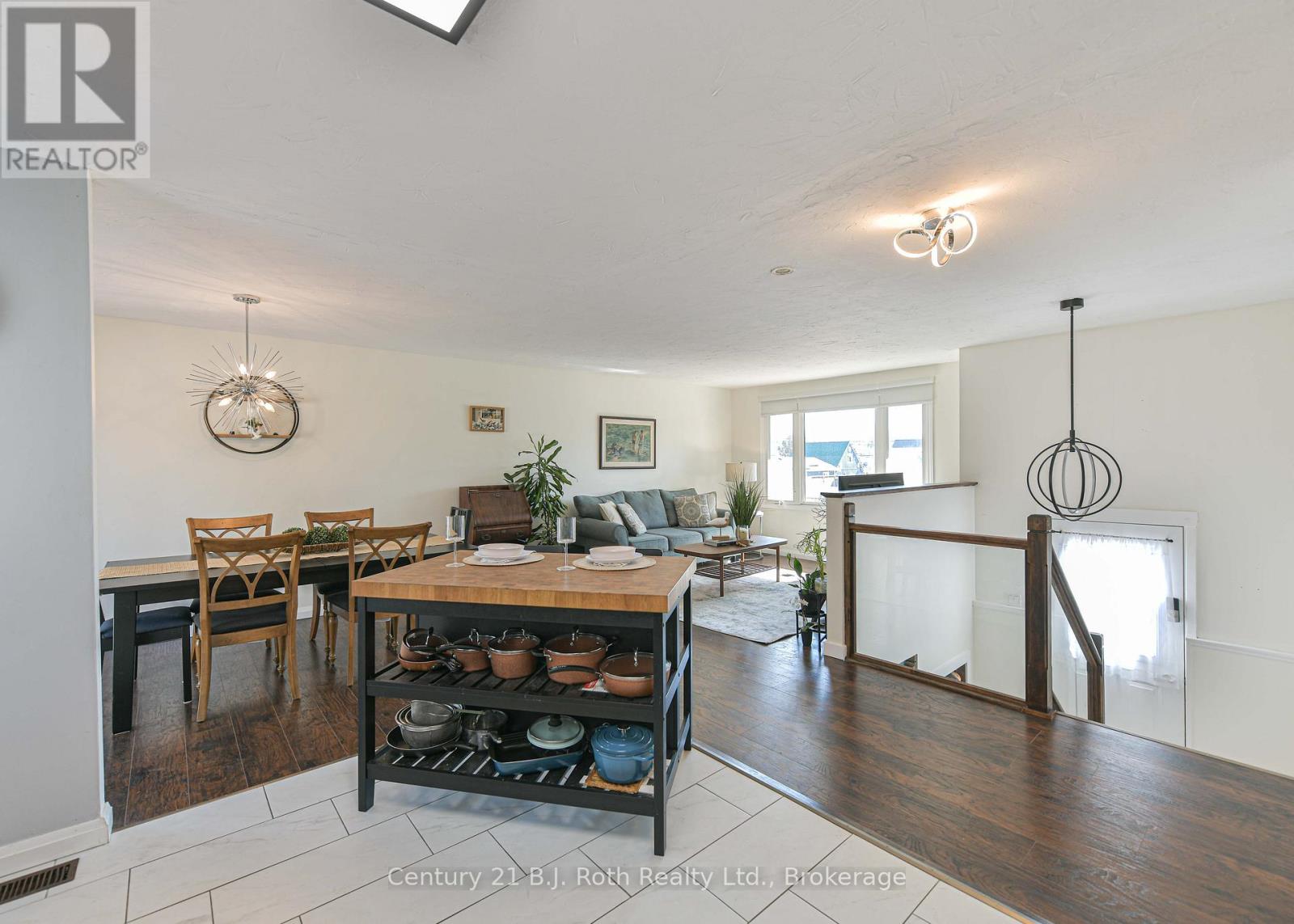 620 Pinedale Road, Gravenhurst, Ontario  P1P 1L5 - Photo 7 - X12971920