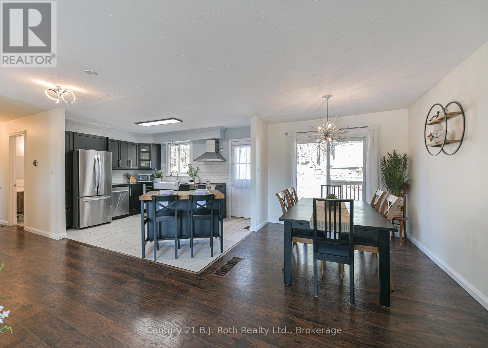 620 Pinedale Road, Gravenhurst, Ontario  P1P 1L5 - Photo 8 - X12971920