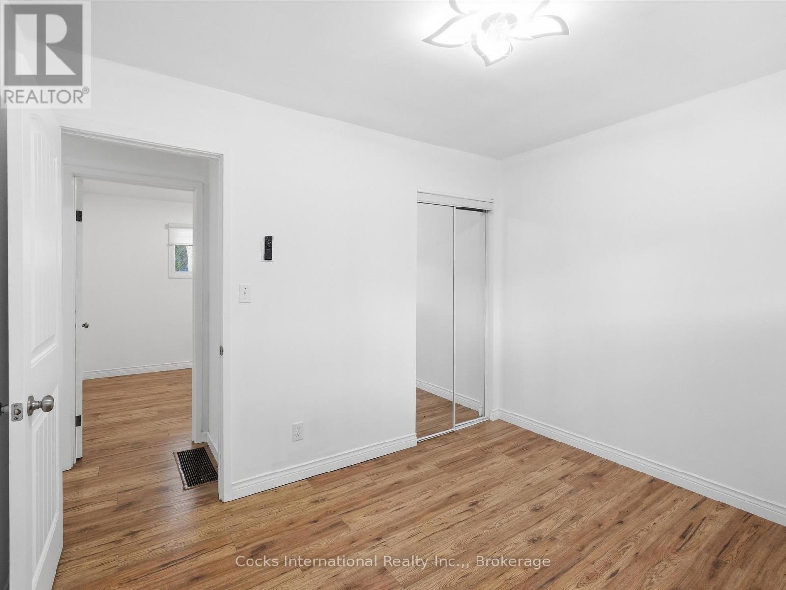 36 Susan Street W, Huntsville, Ontario  P1H 1X2 - Photo 21 - X12973362