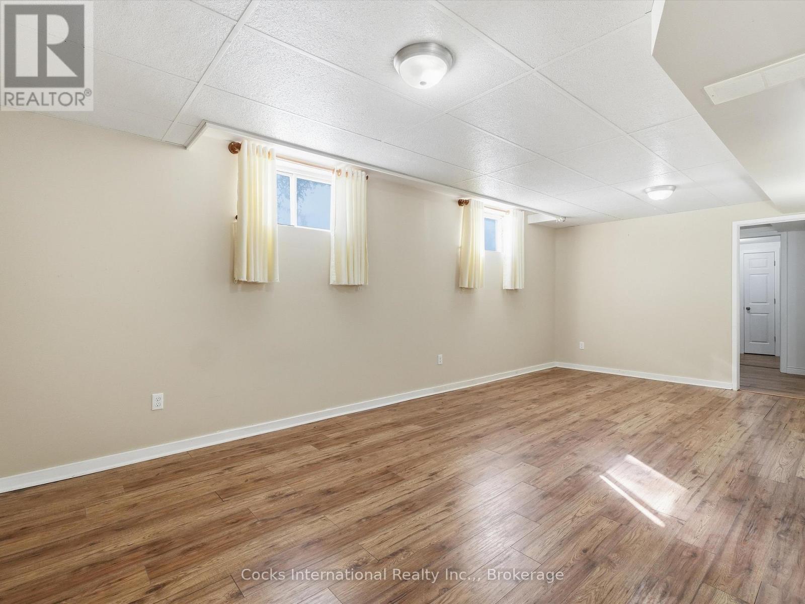 36 Susan Street W, Huntsville, Ontario  P1H 1X2 - Photo 27 - X12973362