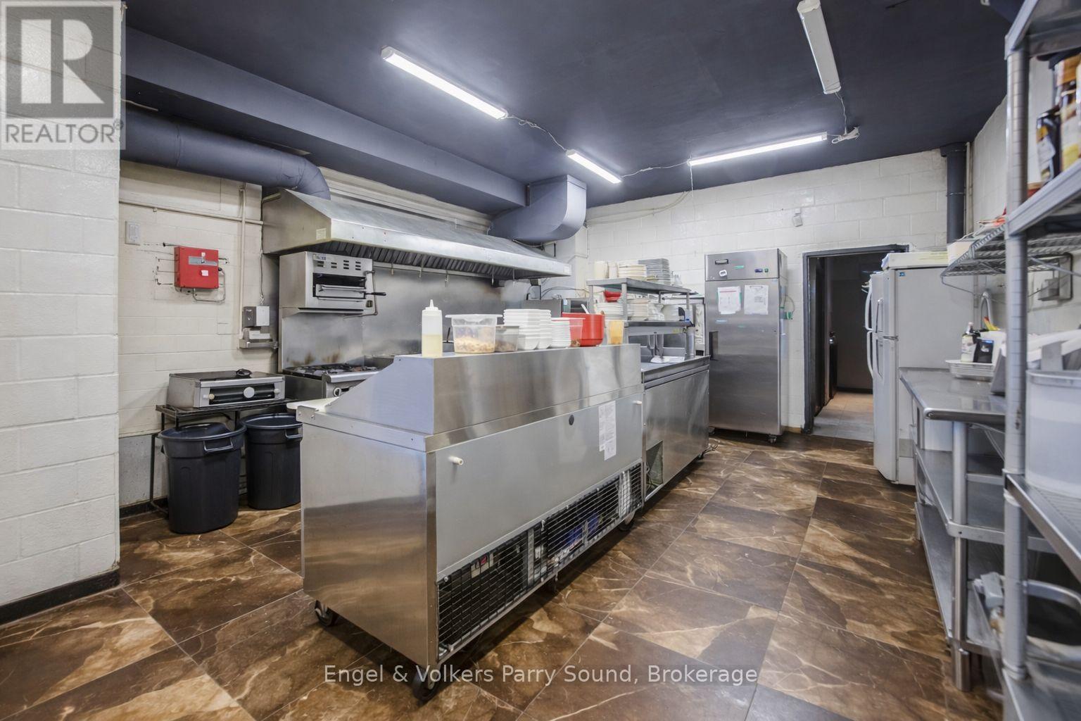 72 James Street, Parry Sound, Ontario  P2A 1T5 - Photo 15 - X12973712