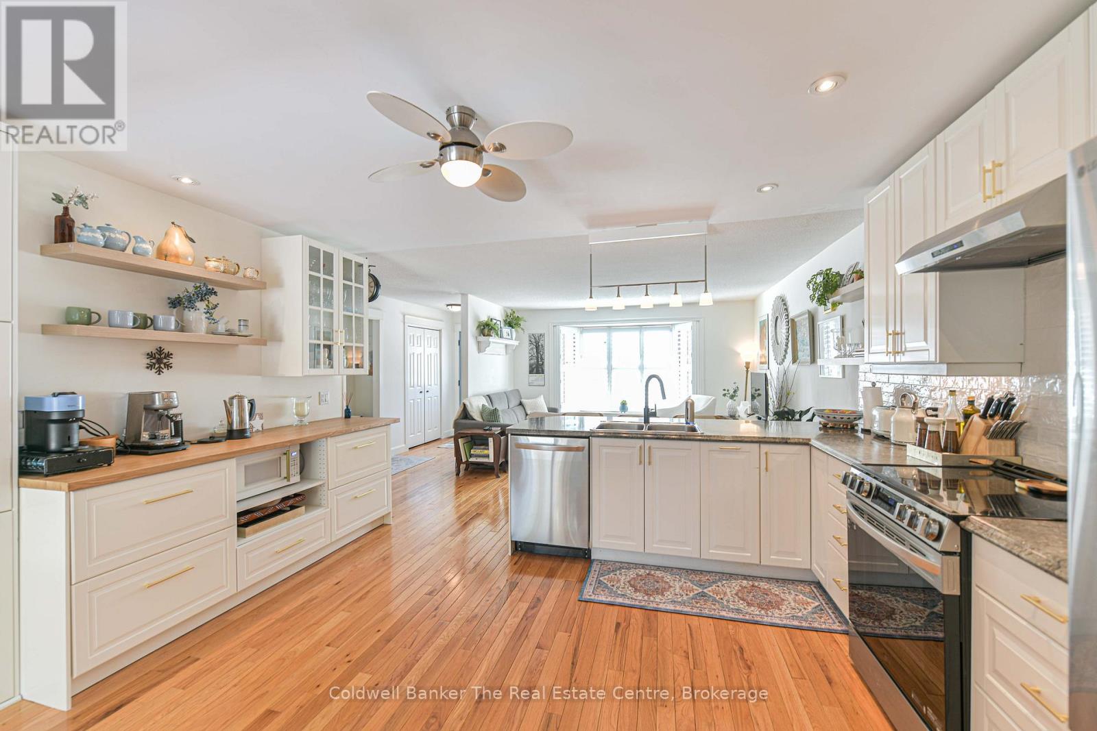 460 Phillip Street E, Gravenhurst, Ontario  P1P 1M4 - Photo 16 - X12976204