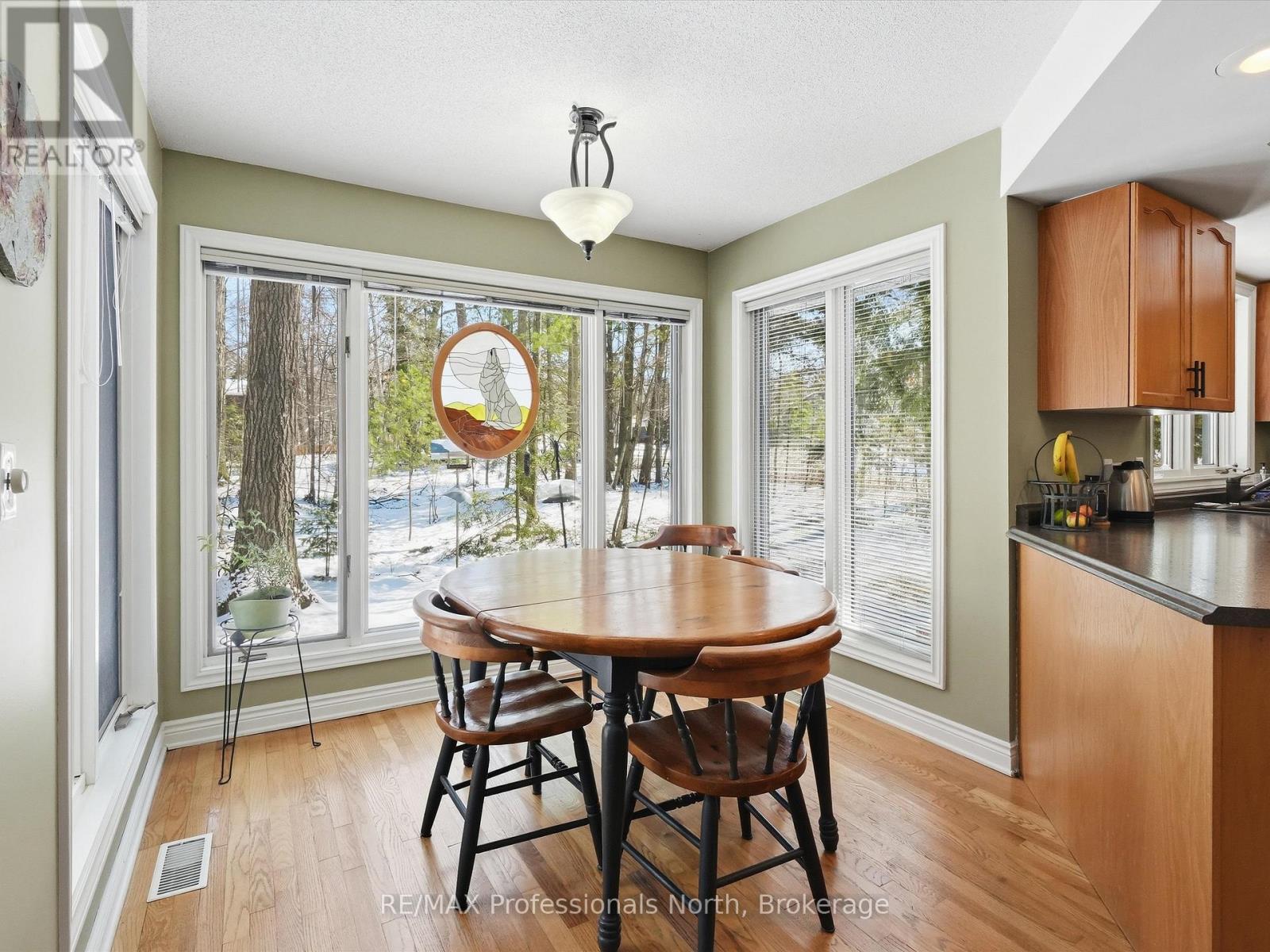 31 The Granite Bluff, Bracebridge, Ontario  P1L 1L4 - Photo 22 - X12977078