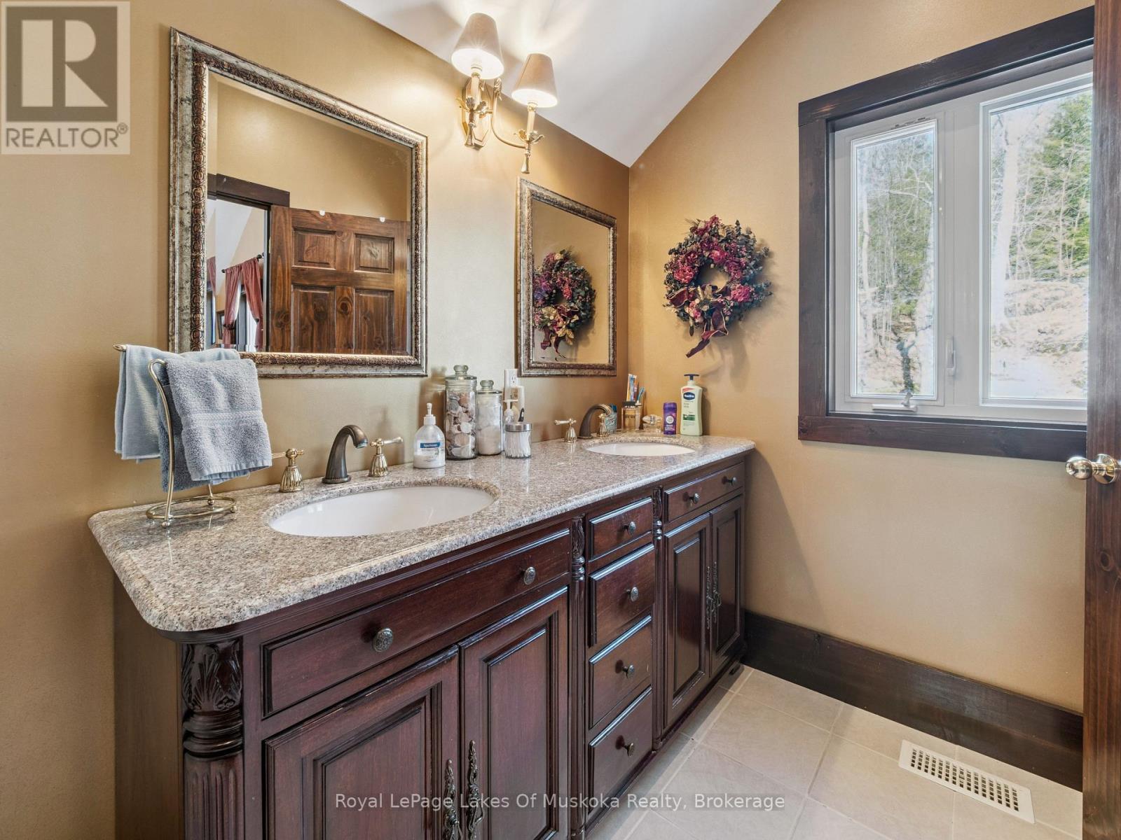 1441 Cedar Lane, Bracebridge, Ontario  P1L 1W9 - Photo 13 - X12977826