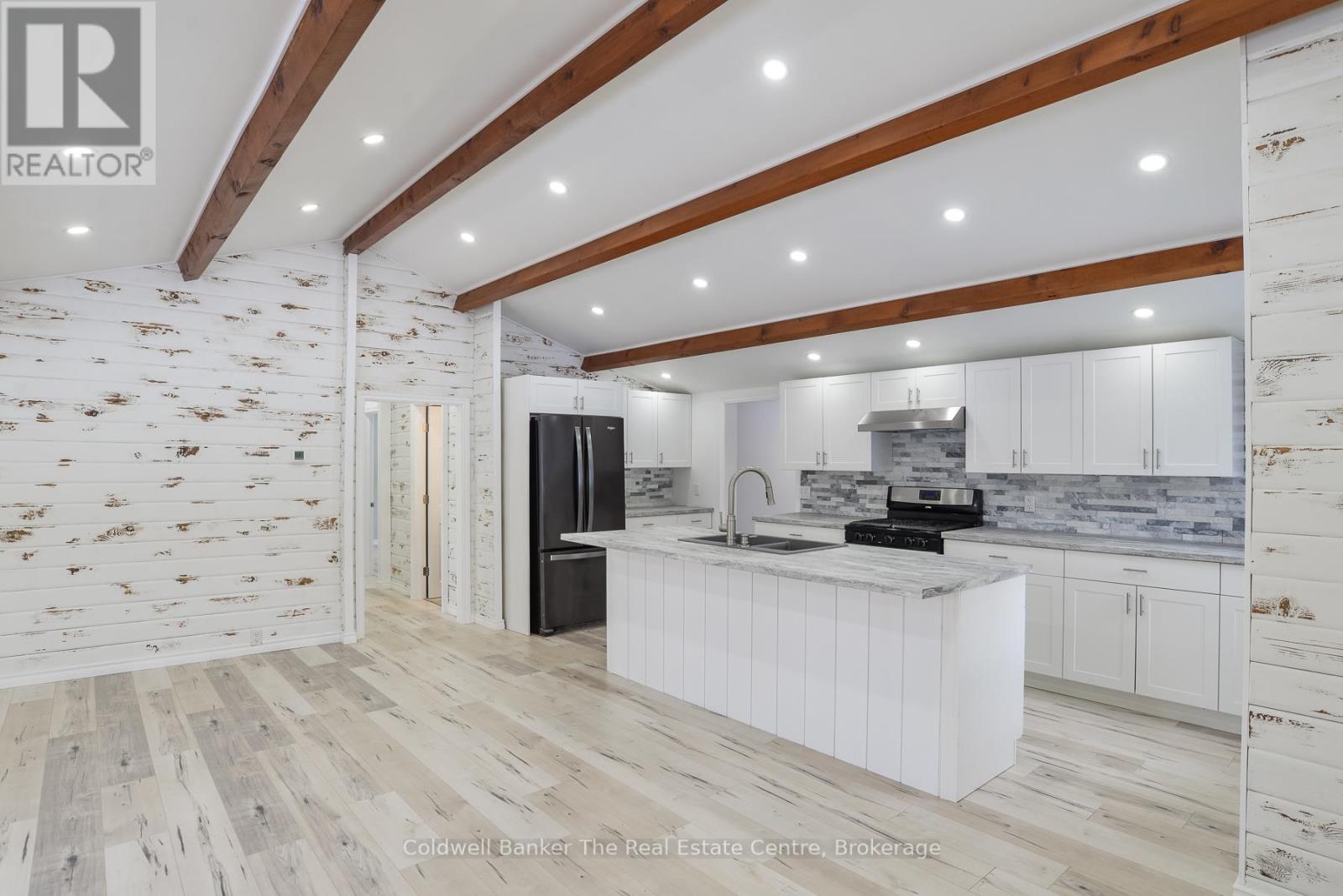 460 Wellington Street, Gravenhurst, Ontario  P1P 1A5 - Photo 5 - X12978208