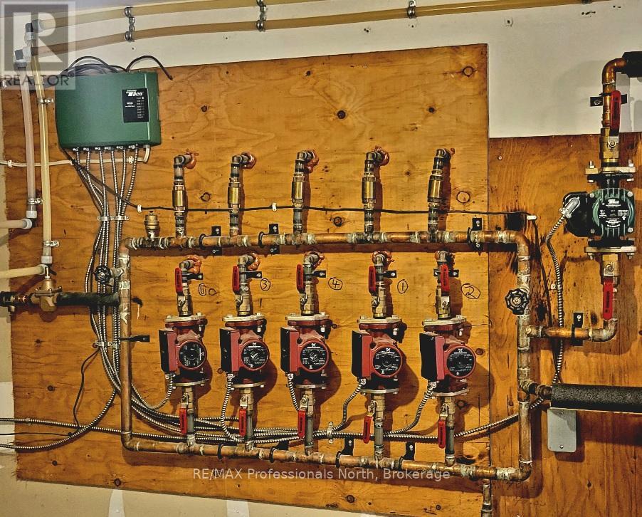 9 West Road, Huntsville, Ontario  P1H 1K9 - Photo 29 - X12979920