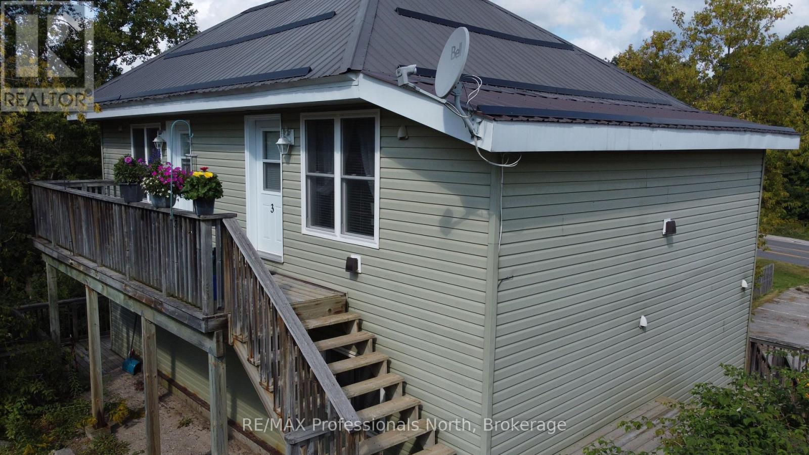 9 West Road, Huntsville, Ontario  P1H 1K9 - Photo 7 - X12979920