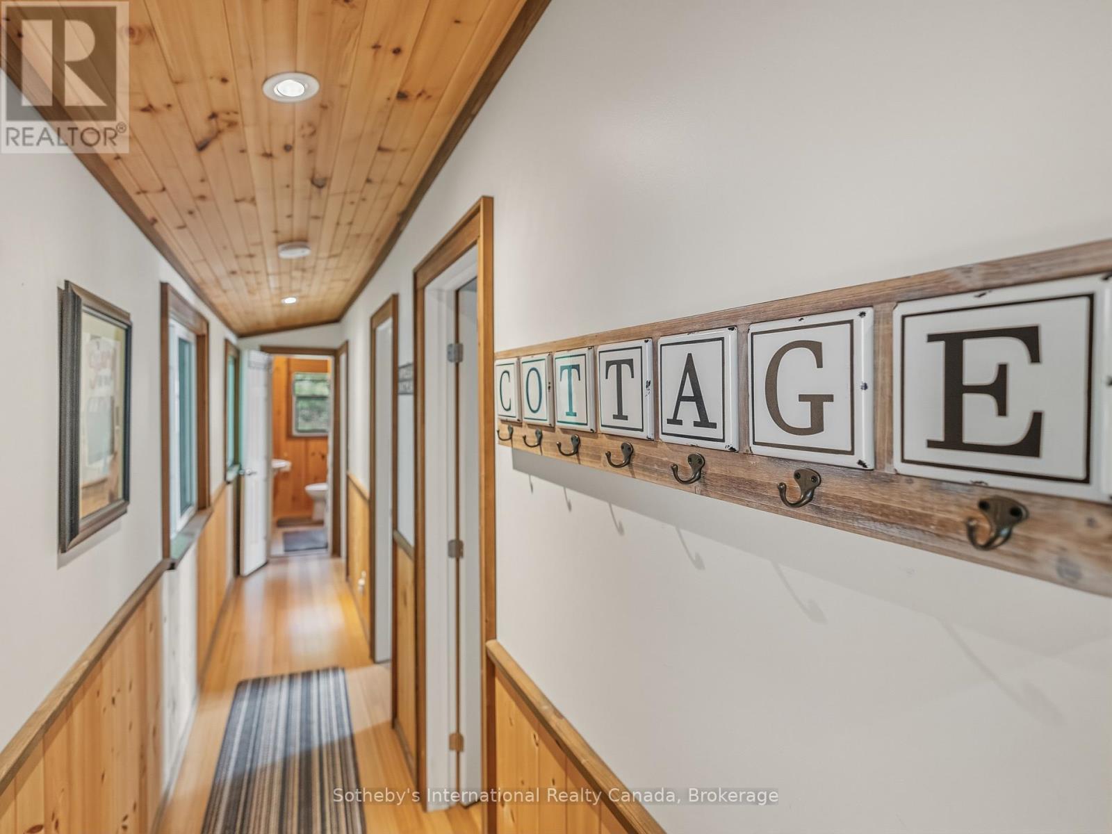 1040 Kahshe, Gravenhurst, Ontario  P0E 1G0 - Photo 16 - X12980070