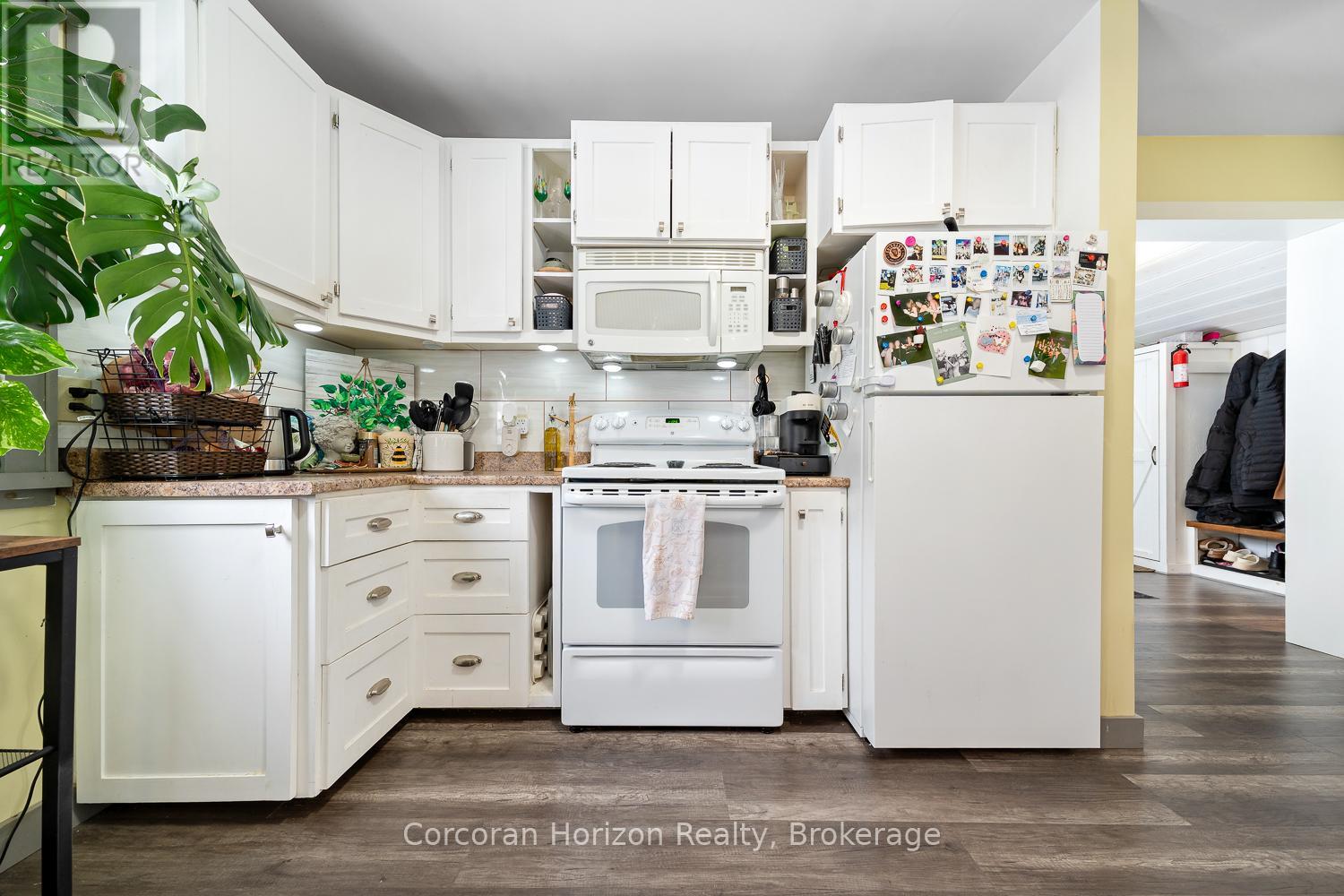 196 Main Street W, Huntsville, Ontario  P1H 1X9 - Photo 10 - X12980856