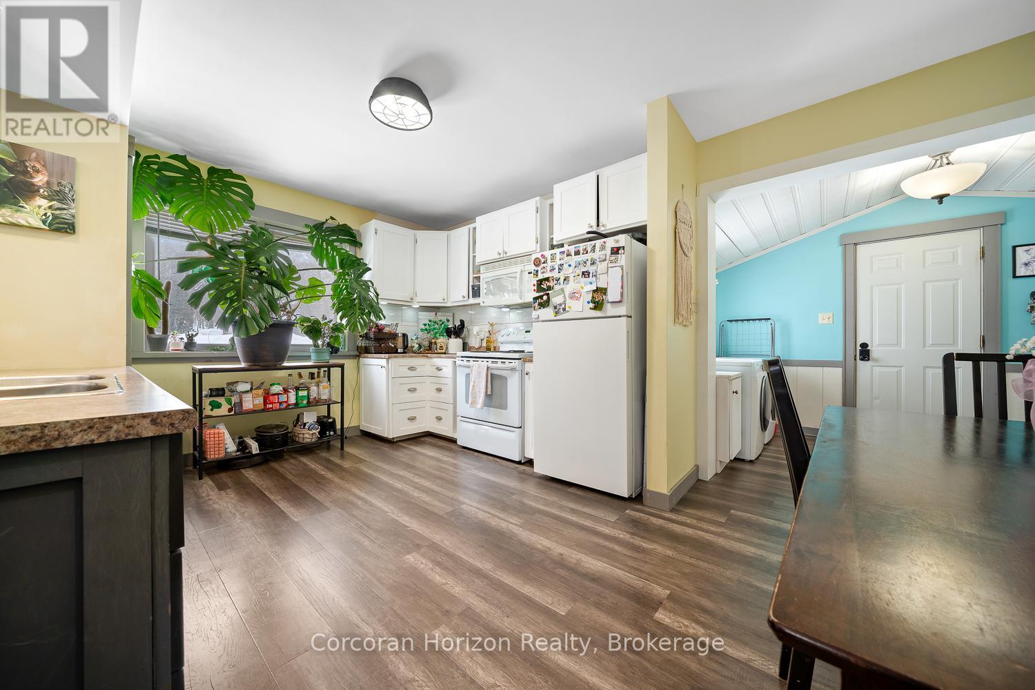 196 Main Street W, Huntsville, Ontario  P1H 1X9 - Photo 13 - X12980856