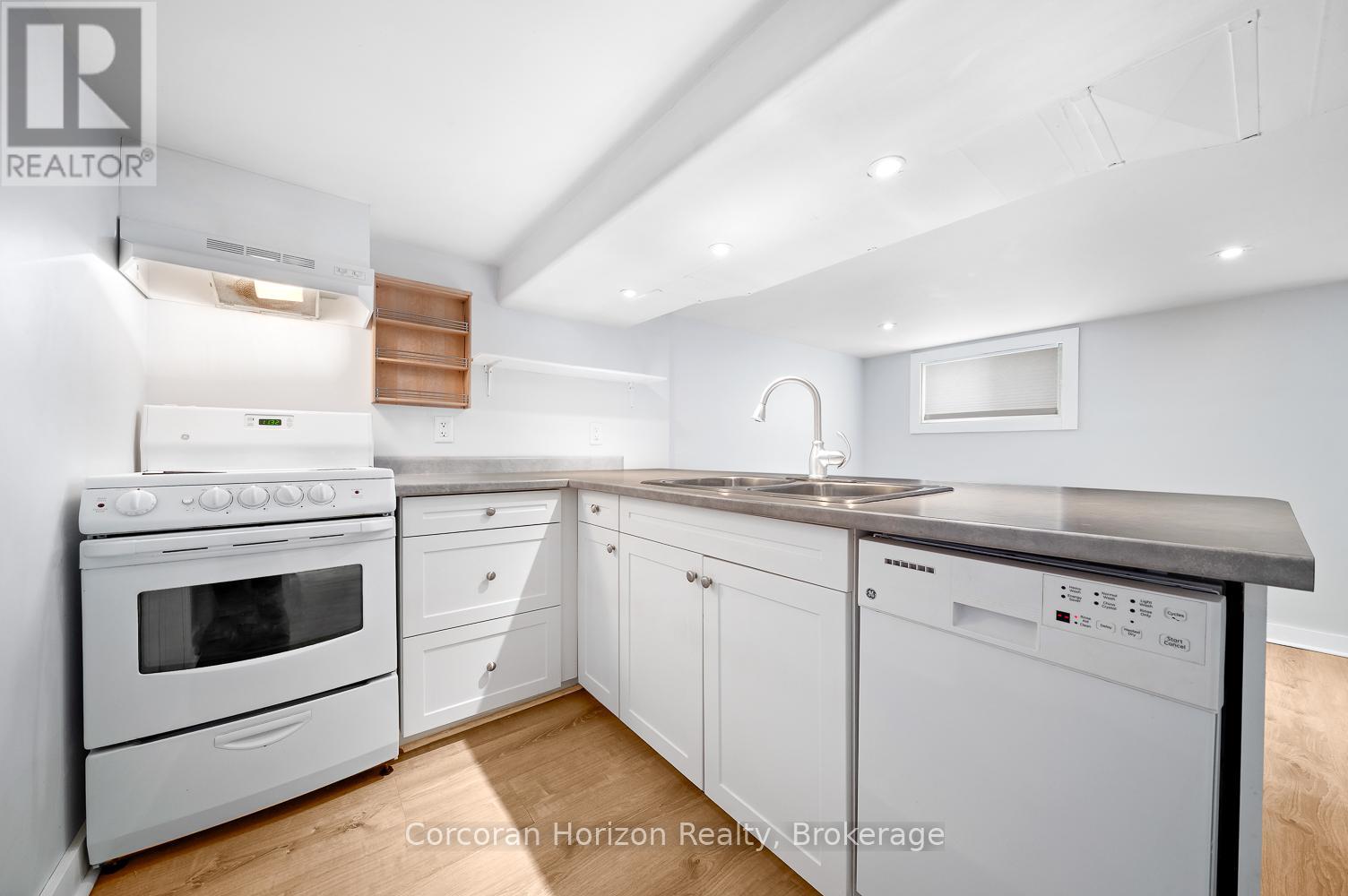 196 Main Street W, Huntsville, Ontario  P1H 1X9 - Photo 28 - X12980856