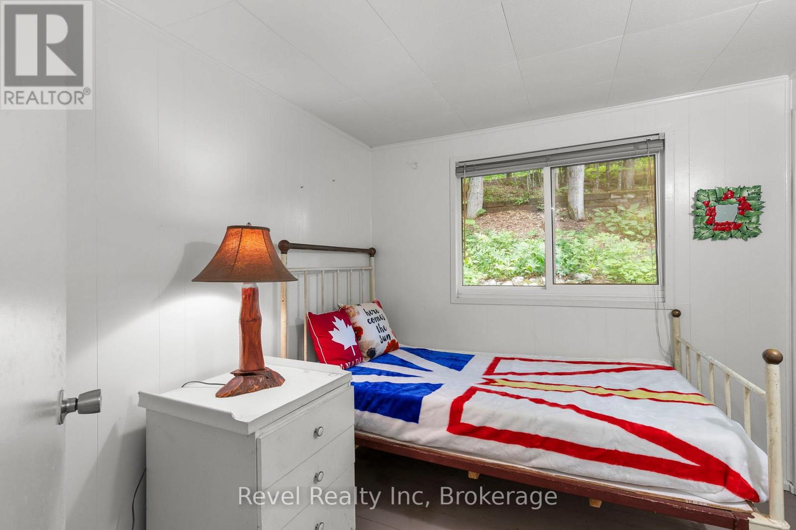 1096 Cowan Park Road, Muskoka Lakes, Ontario  P0B 1M0 - Photo 11 - X12981032