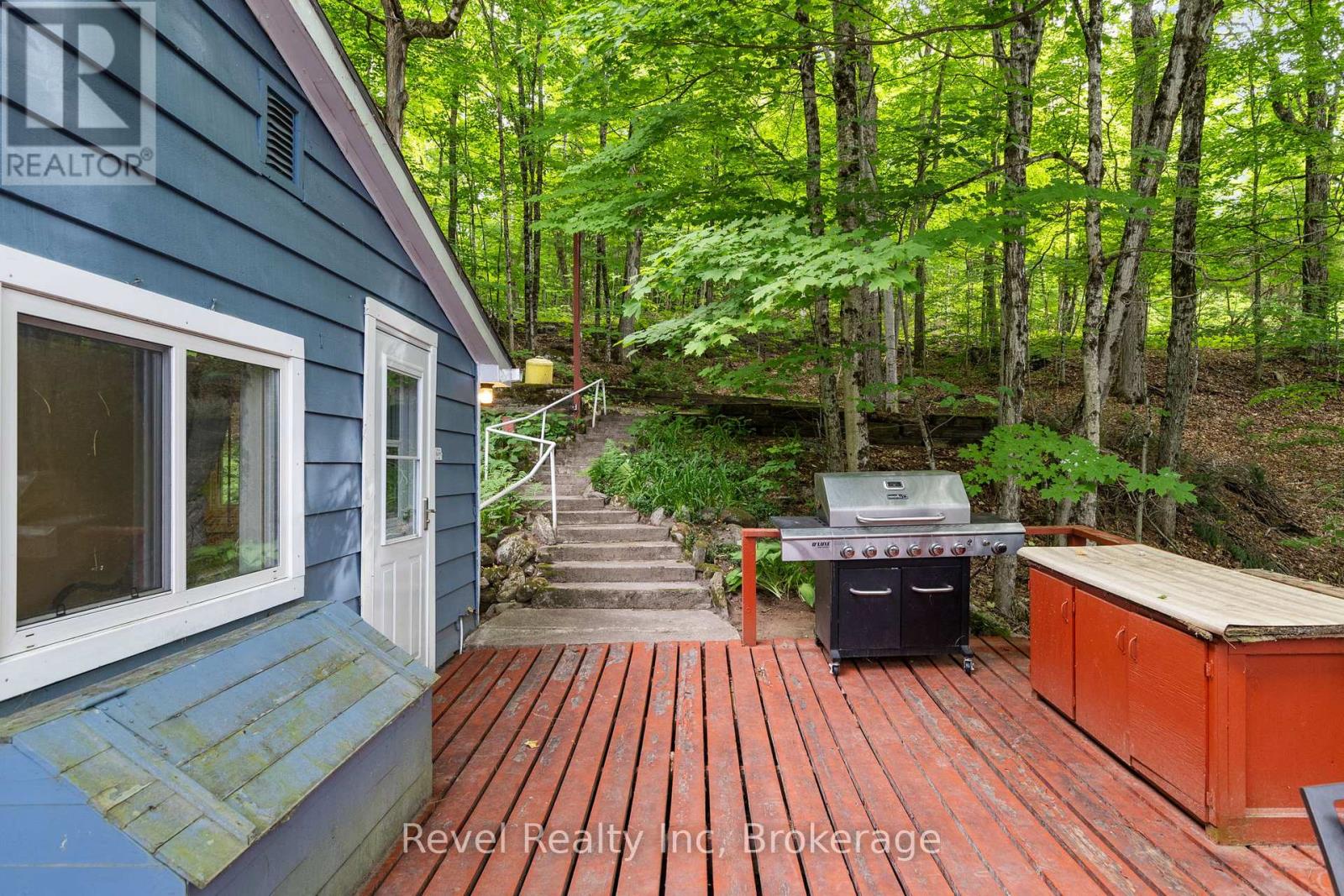 1096 Cowan Park Road, Muskoka Lakes, Ontario  P0B 1M0 - Photo 17 - X12981032