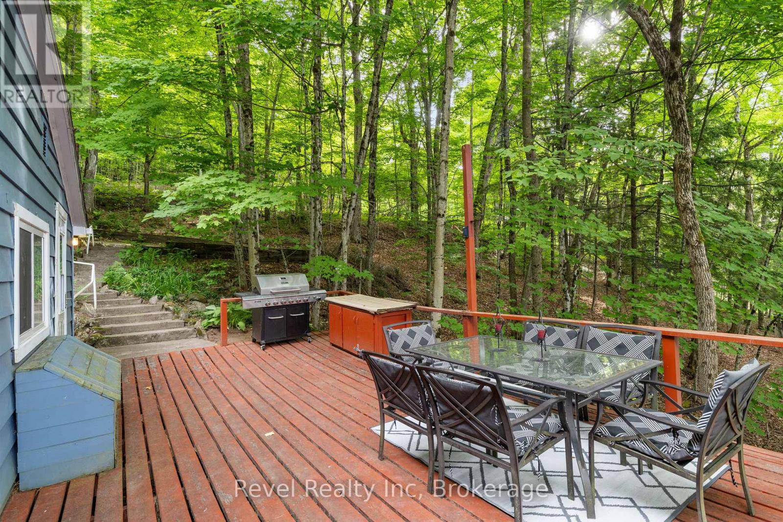 1096 Cowan Park Road, Muskoka Lakes, Ontario  P0B 1M0 - Photo 18 - X12981032