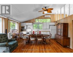 1096 COWAN PARK ROAD, Muskoka Lakes, Ontario